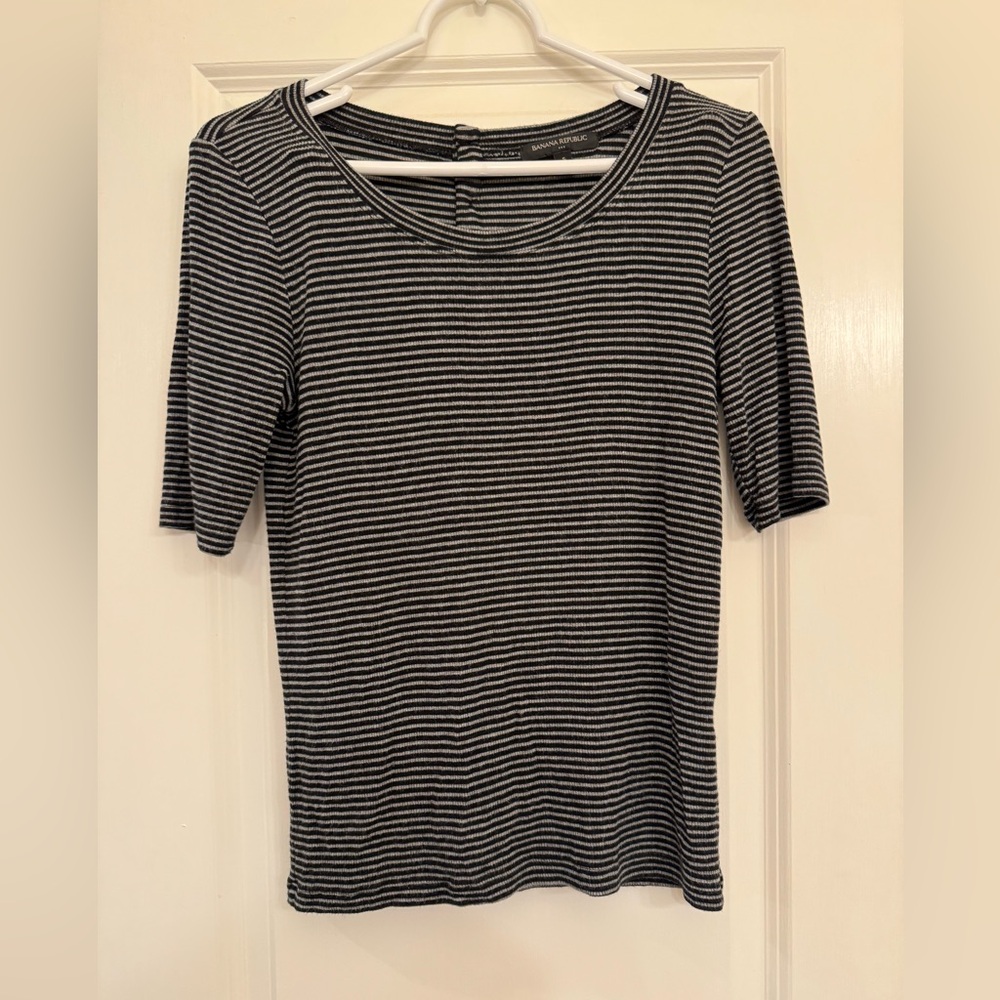 Banana Republic top